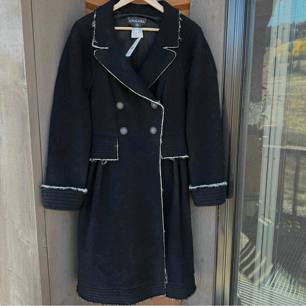 Chanel Tweed Lined Double Breasted Coat IT 44